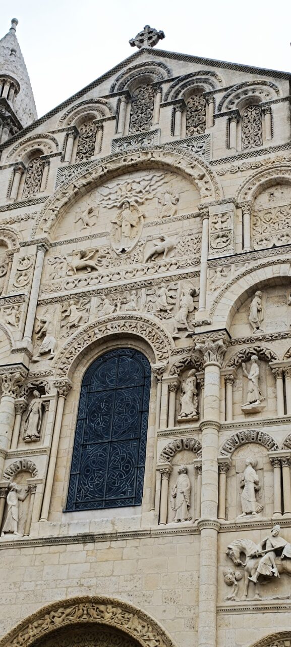 portail de la cathédrale St Pierre